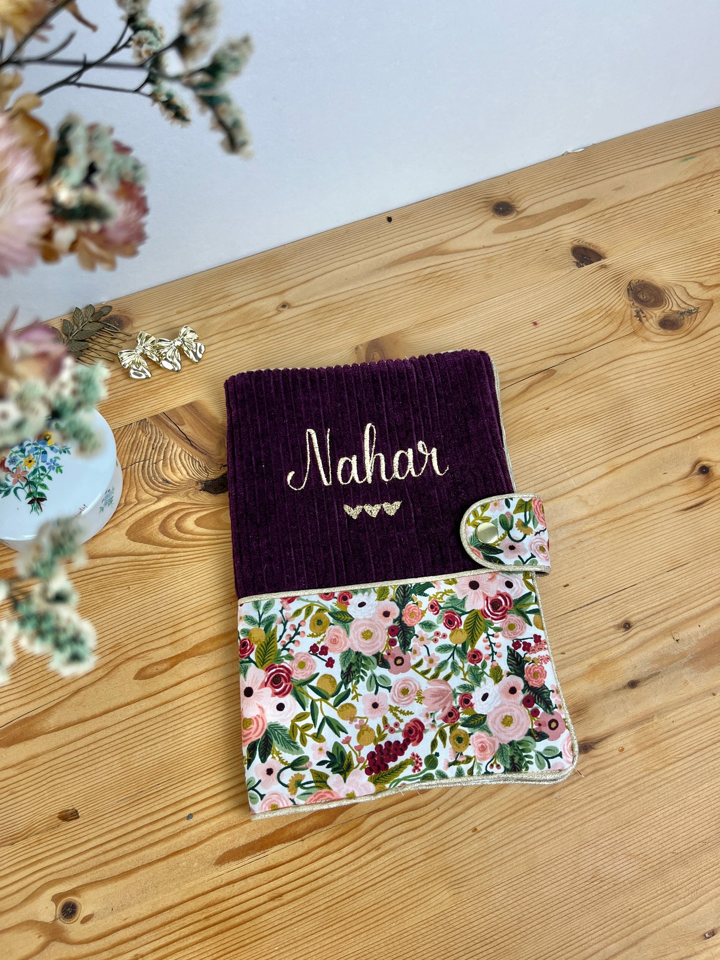 Mahé le protège carnet 100% personnalisable