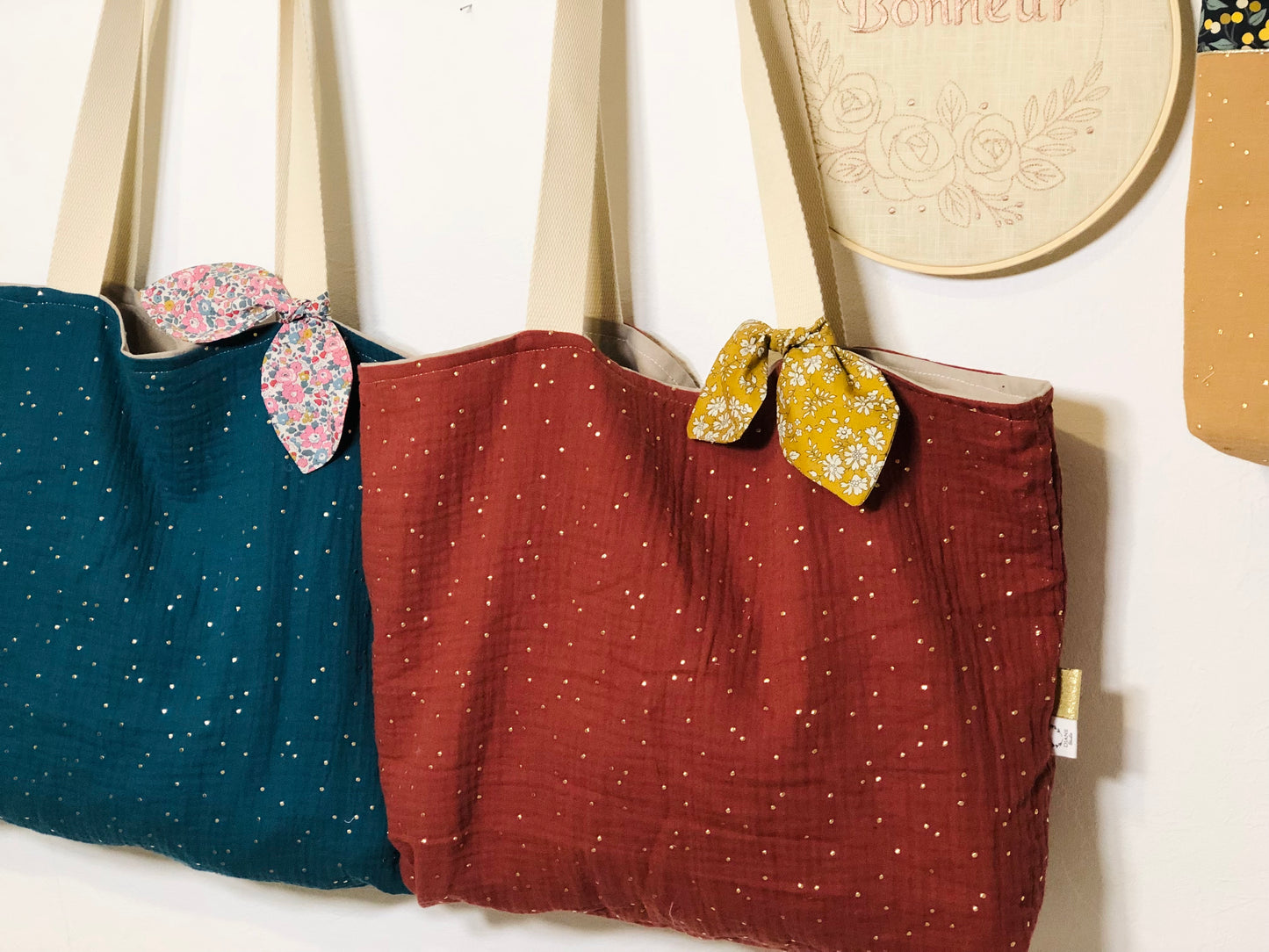 Le petit tote bag à noeud 100% personnalisable