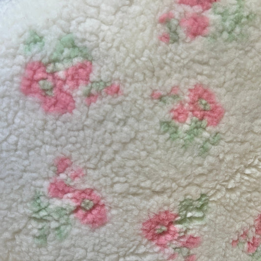NOUVEAU ! Fausse fourrure fleurs pastel - sans broderie