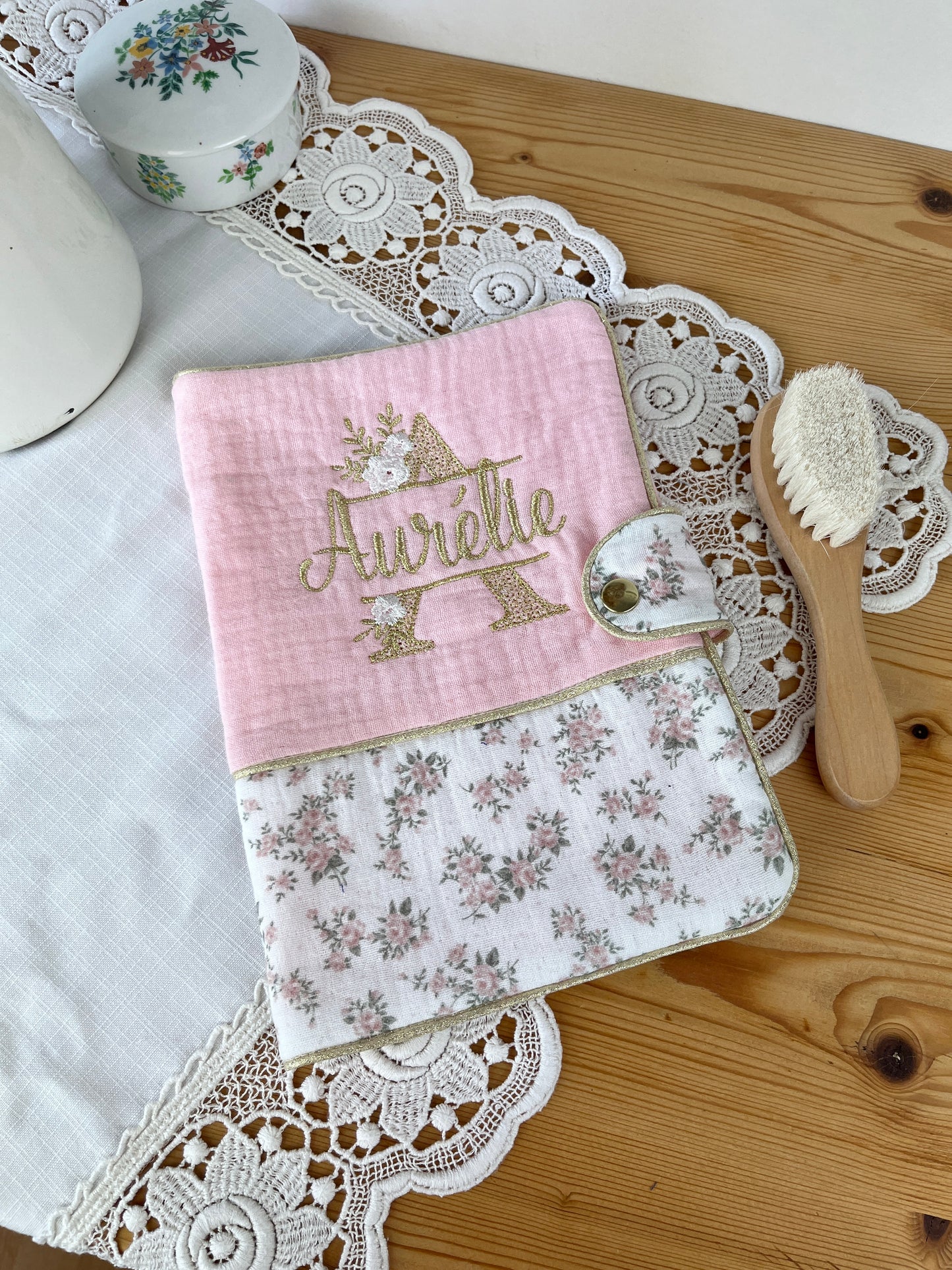 Mahé le protège carnet gaze lilou et rose