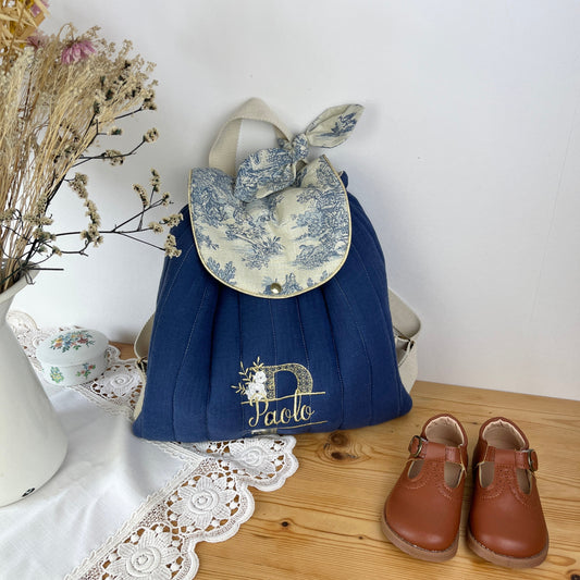 Le sac à dos Églantine gaze indigo et jouy bleu