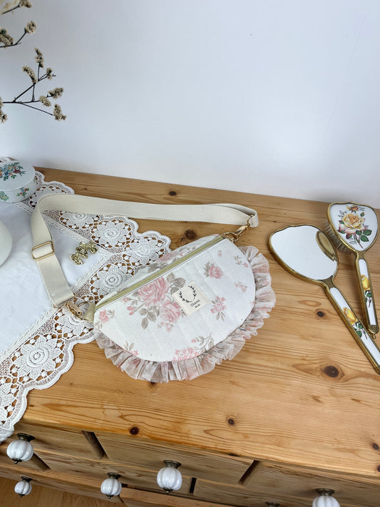 Le sac banane jacquard rose