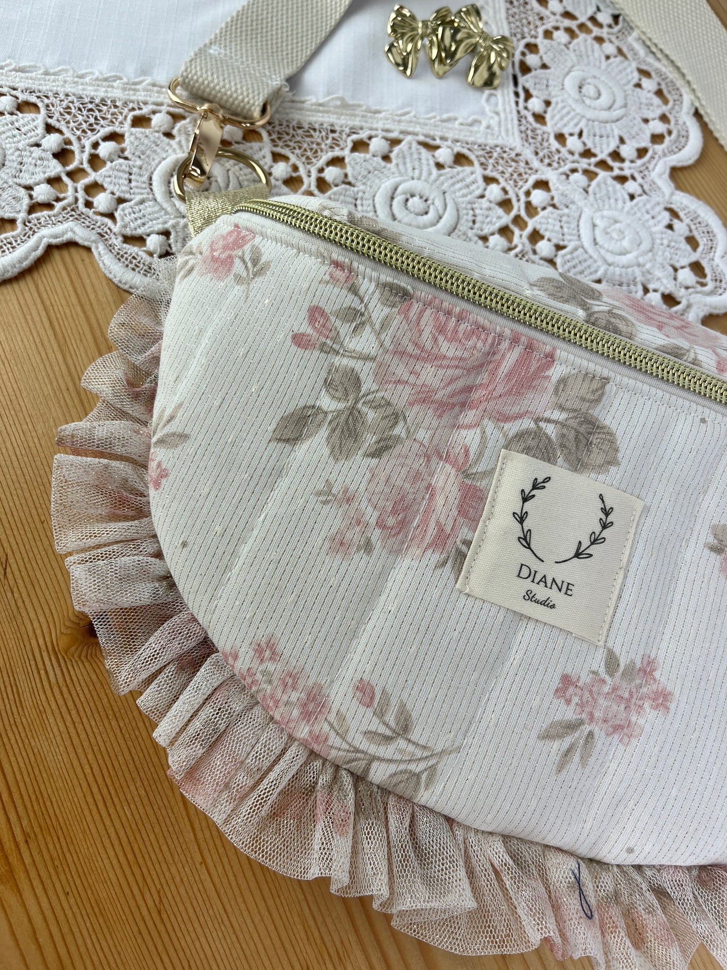 Le sac banane jacquard rose