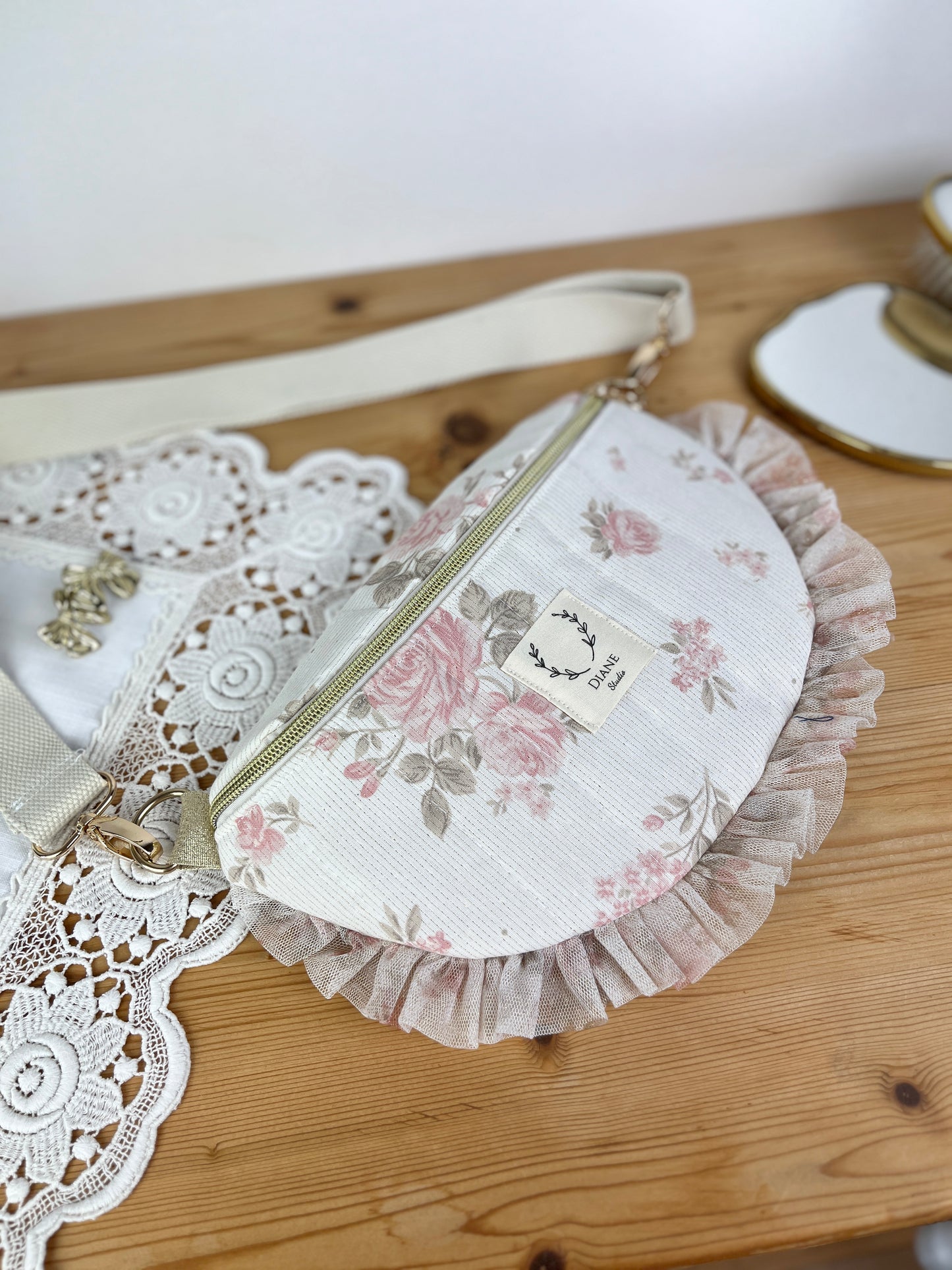 Le sac banane jacquard rose
