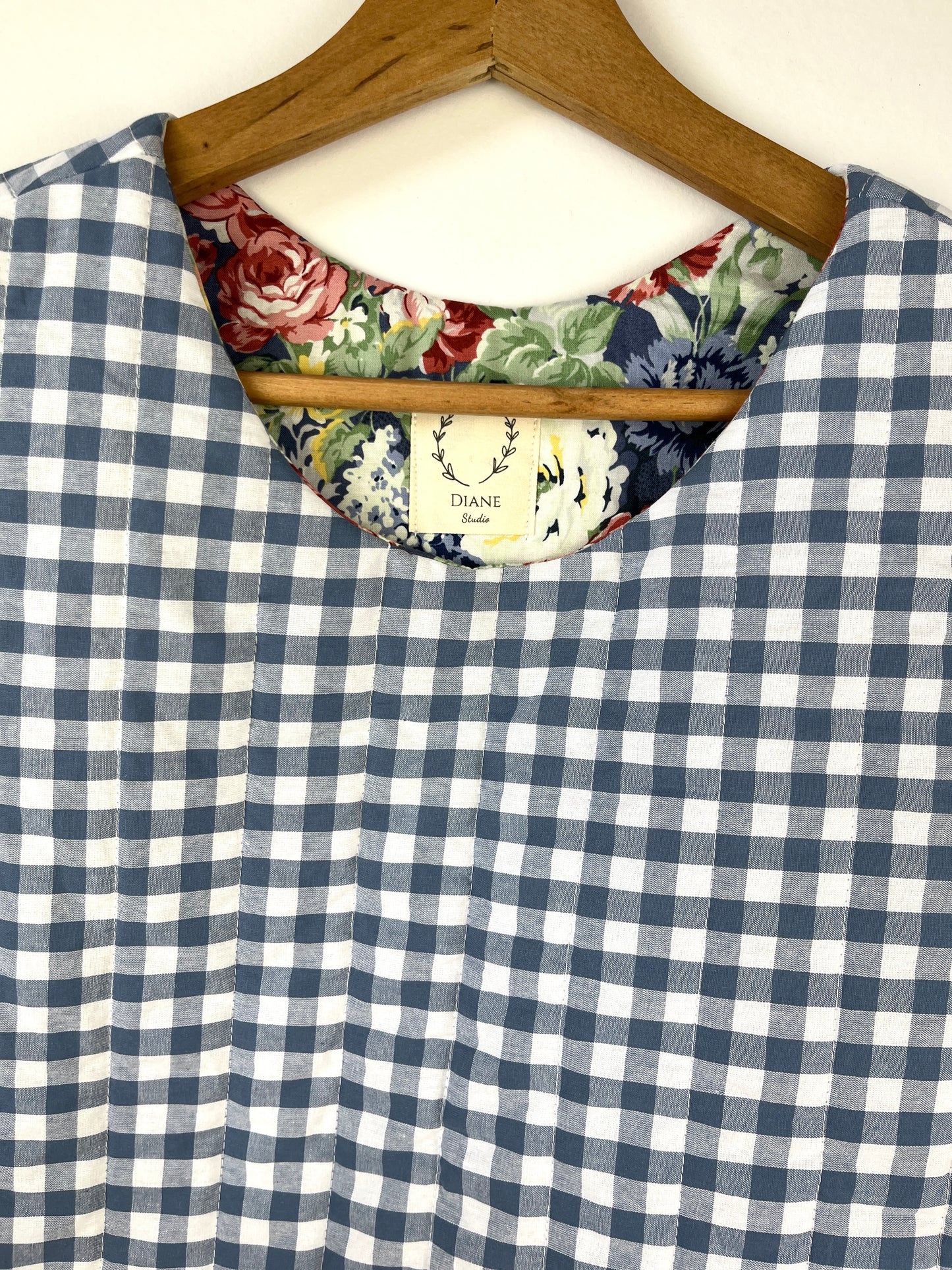 Le pull Joséphine roses et vichy bleu- édition limitée sur commande