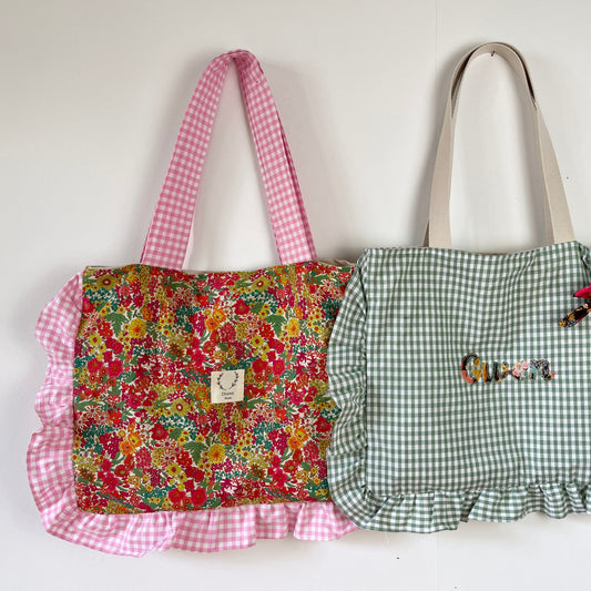 Le petit tote bag à volants 100% personnalisable